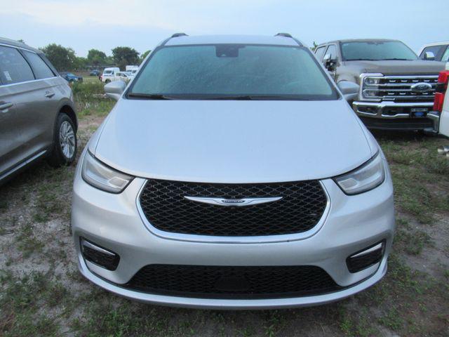 2022 Chrysler Pacifica Touring L AWD