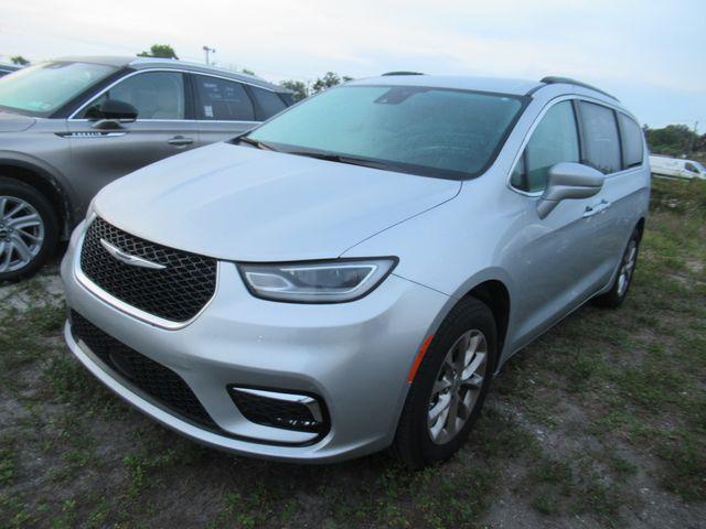 2022 Chrysler Pacifica Touring L AWD