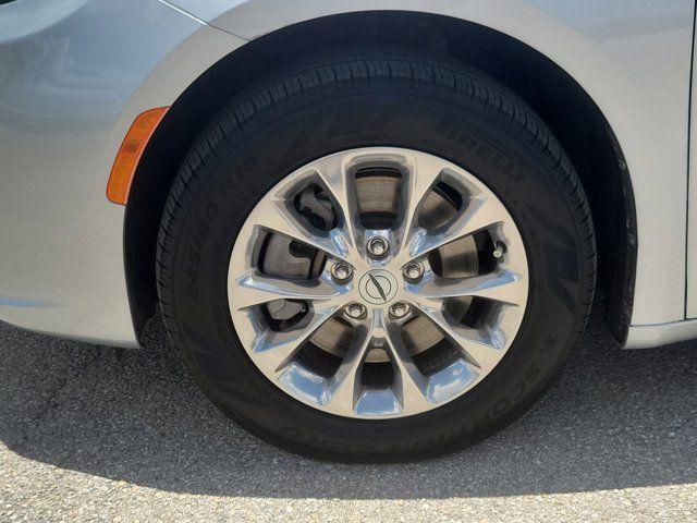2022 Chrysler Pacifica Touring L AWD