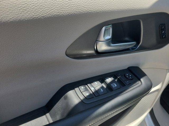 2022 Chrysler Pacifica Touring L AWD