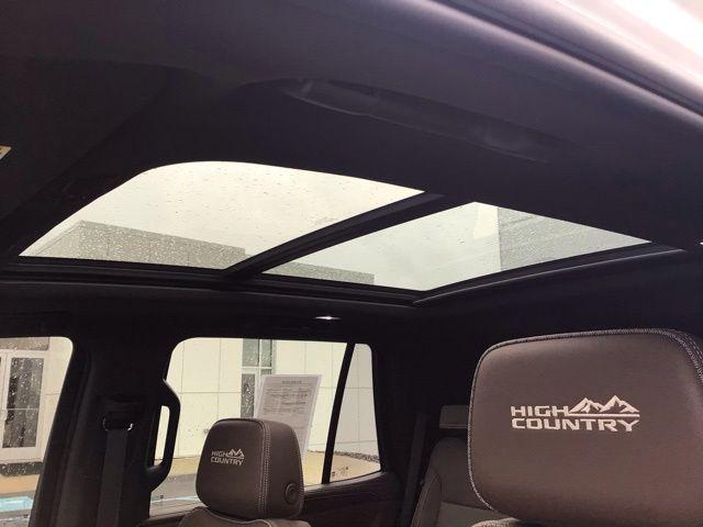2023 Chevrolet Tahoe 4WD High Country