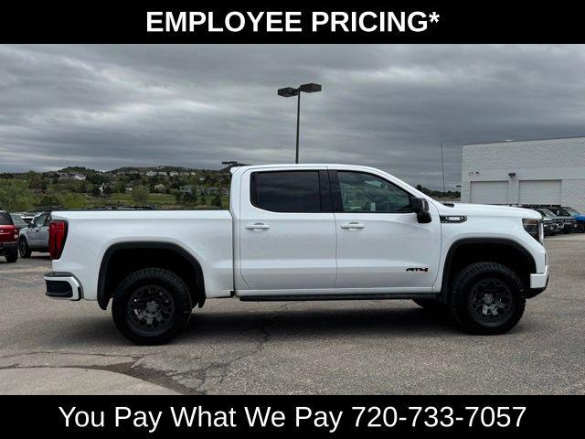 2024 GMC Sierra 1500 4WD Crew Cab Short Box AT4