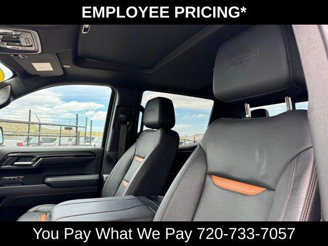 2024 GMC Sierra 1500 4WD Crew Cab Short Box AT4