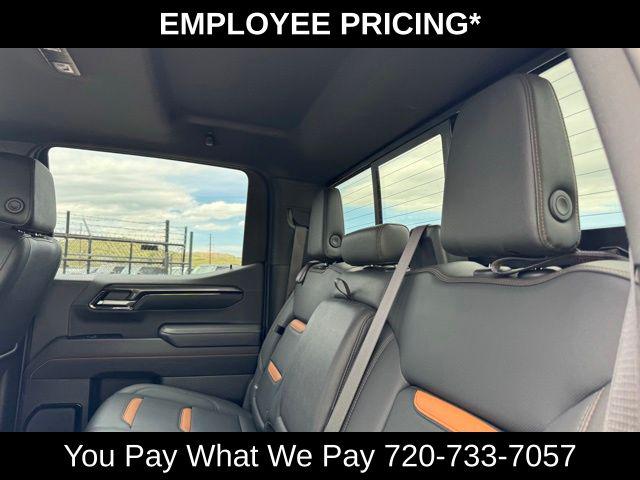 2024 GMC Sierra 1500 4WD Crew Cab Short Box AT4