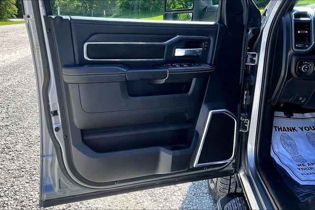 2023 Ram 2500 Laramie Crew Cab 4x4 6'4" Box