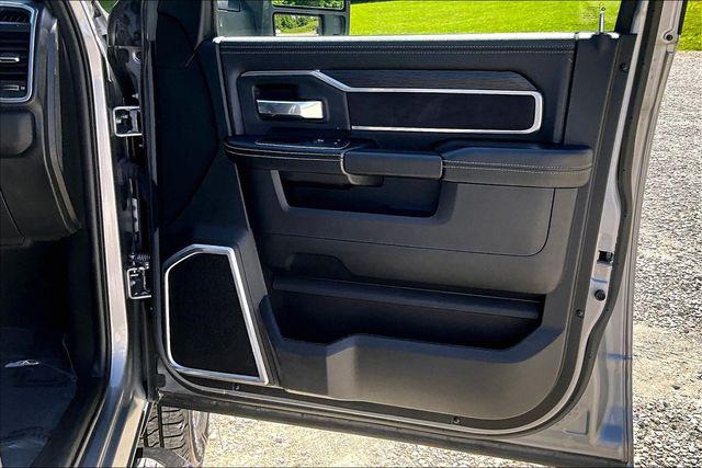 2023 Ram 2500 Laramie Crew Cab 4x4 6'4" Box