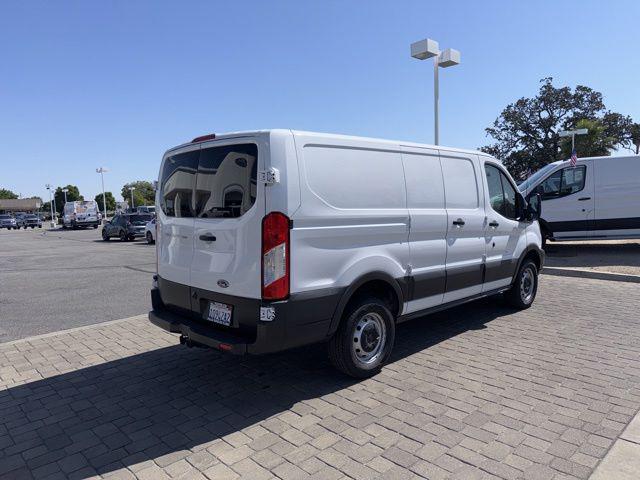 2016 Ford Transit 130 WB Low Roof Cargo