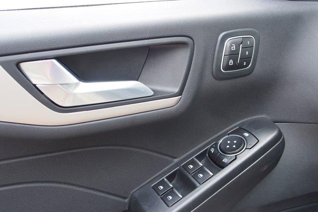 2022 Ford Escape SEL Plug-In Hybrid