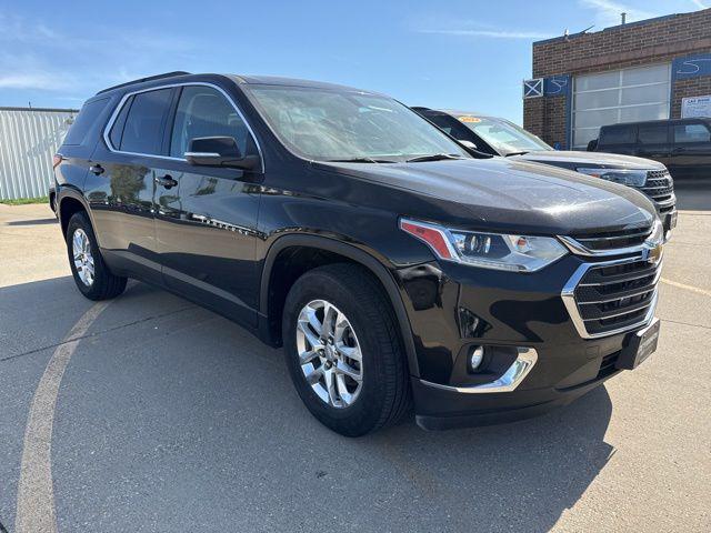 2021 Chevrolet Traverse FWD LT Leather for sale in Indianola, IA