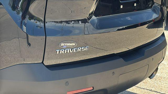 2021 Chevrolet Traverse FWD LT Leather