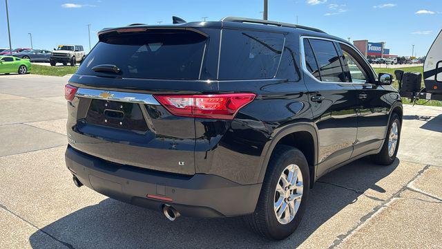 2021 Chevrolet Traverse FWD LT Leather
