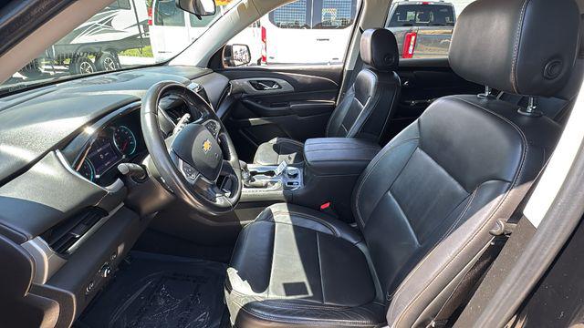 2021 Chevrolet Traverse FWD LT Leather