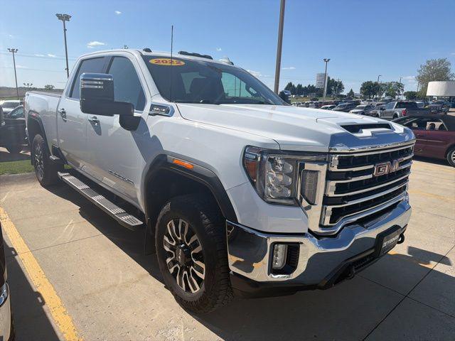 2022 GMC Sierra 2500HD 4WD Crew Cab Standard Bed SLT for sale in Indianola, IA