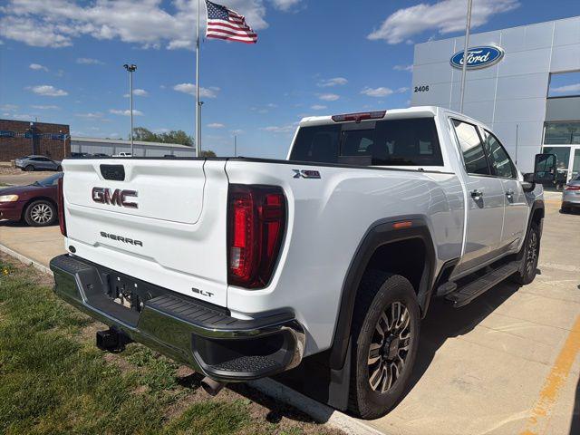 2022 GMC Sierra 2500HD 4WD Crew Cab Standard Bed SLT