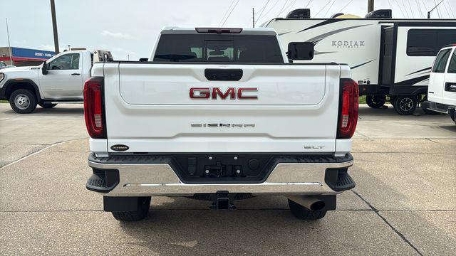 2022 GMC Sierra 2500HD 4WD Crew Cab Standard Bed SLT