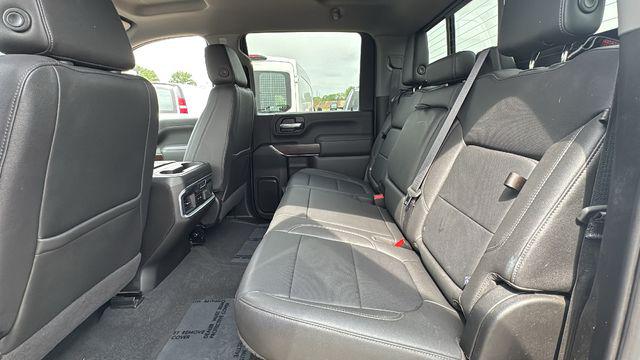 2022 GMC Sierra 2500HD 4WD Crew Cab Standard Bed SLT