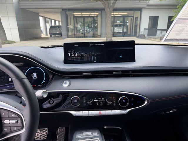 2025 Genesis GV70 3.5T AWD Sport