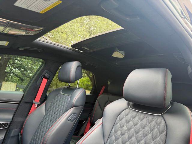 2025 Genesis GV70 3.5T AWD Sport