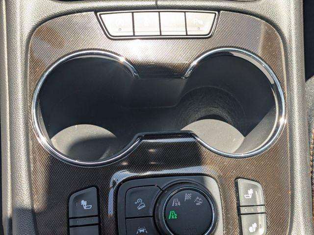 2021 GMC Acadia AWD AT4