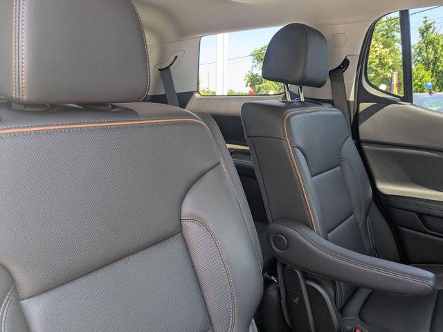 2021 GMC Acadia AWD AT4