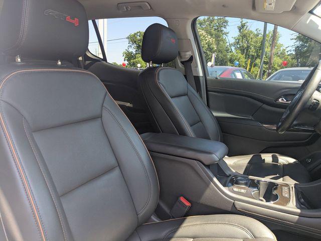 2021 GMC Acadia AWD AT4