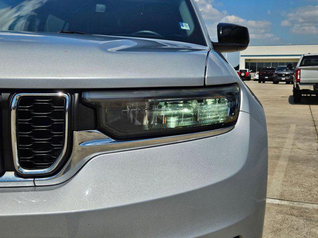 2022 Jeep Grand Cherokee L Laredo 4x4