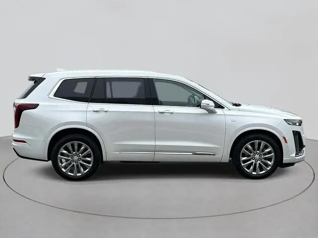 2024 Cadillac XT6 AWD Premium Luxury