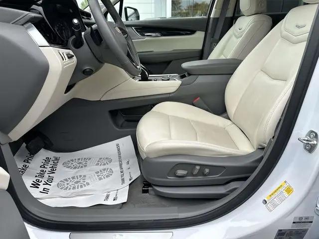 2024 Cadillac XT6 AWD Premium Luxury