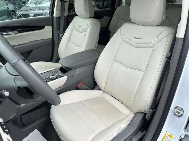 2024 Cadillac XT6 AWD Premium Luxury