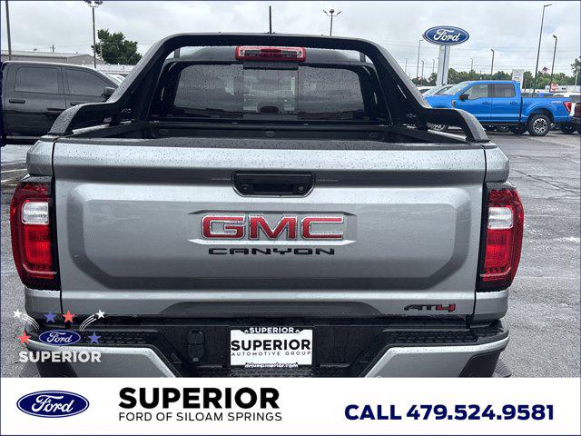 2025 GMC Canyon 4WD AT4