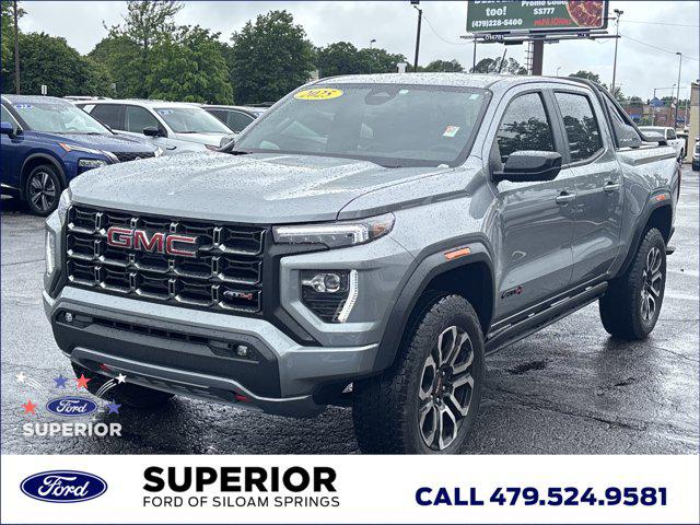2025 GMC Canyon 4WD AT4