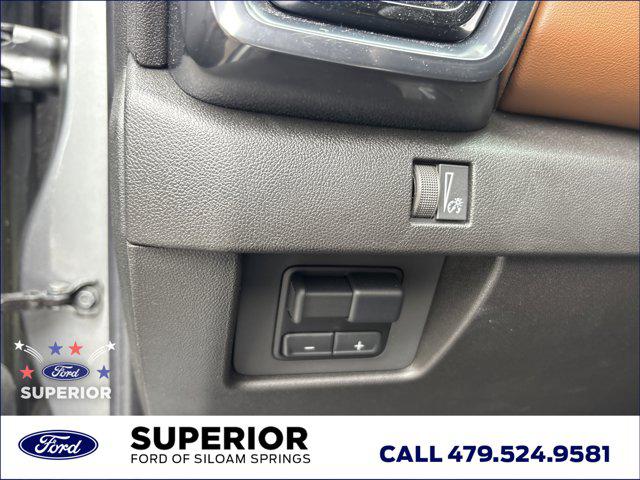 2025 GMC Canyon 4WD AT4