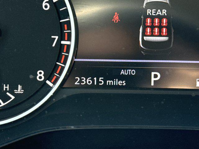 2024 Nissan Pathfinder SL 4WD