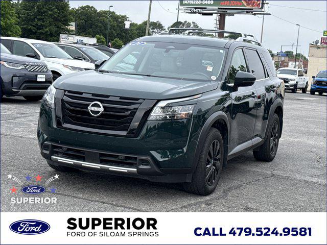 2024 Nissan Pathfinder SL 4WD