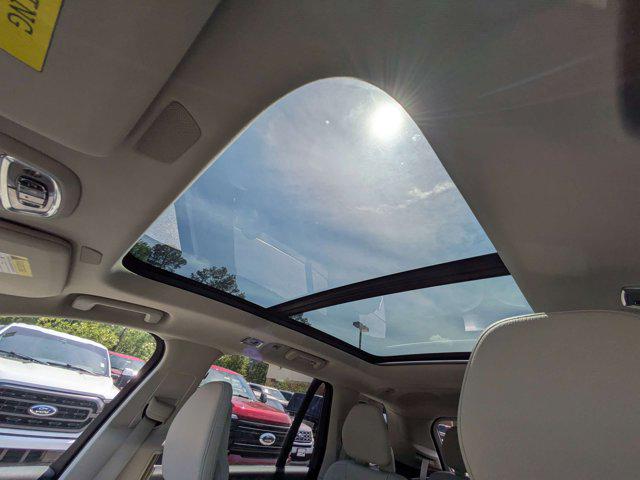 2021 Volvo XC90 T6 Momentum 7 Passenger
