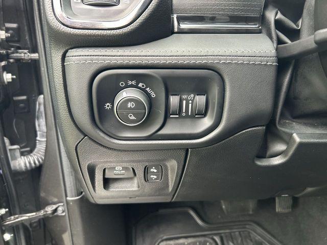 2022 Ram 1500 Limited Crew Cab 4x4 5'7" Box