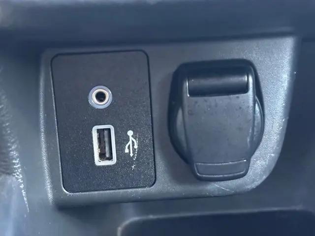 2020 Nissan Versa SR Xtronic CVT