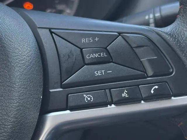 2020 Nissan Versa SR Xtronic CVT