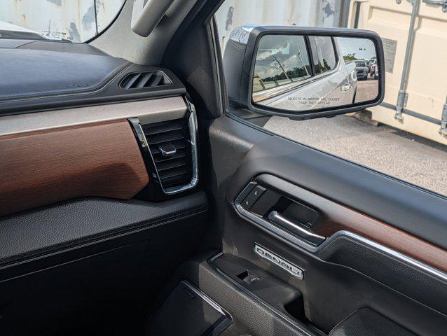 2024 GMC Sierra 1500 4WD Crew Cab Short Box Denali