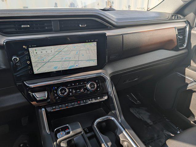 2024 GMC Sierra 1500 4WD Crew Cab Short Box Denali