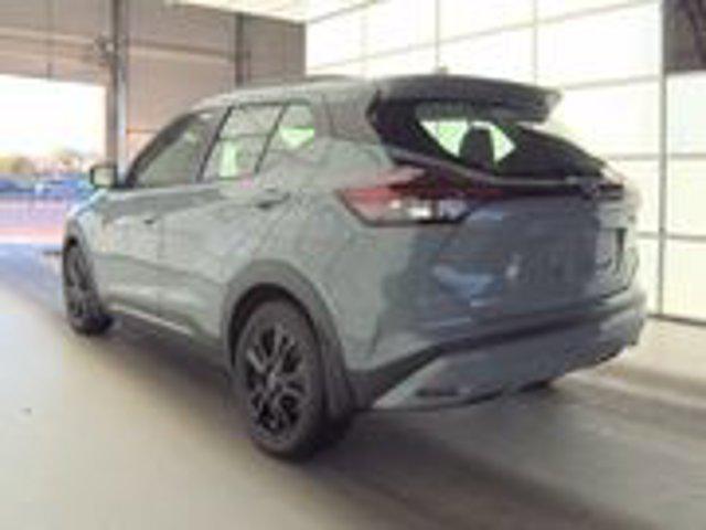 2023 Nissan Kicks SR Xtronic CVT