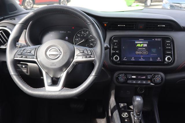 2023 Nissan Kicks SR Xtronic CVT