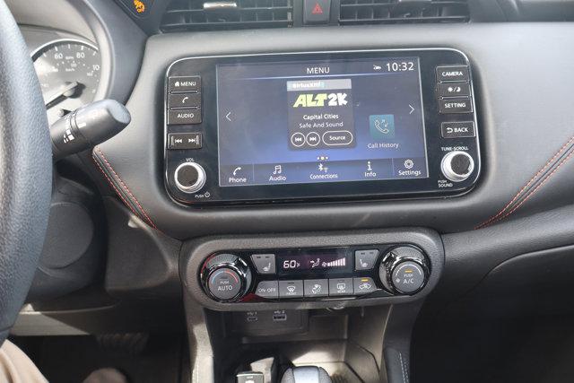 2023 Nissan Kicks SR Xtronic CVT