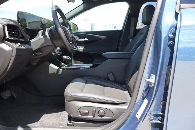 2024 Buick NV Sport Touring FWD