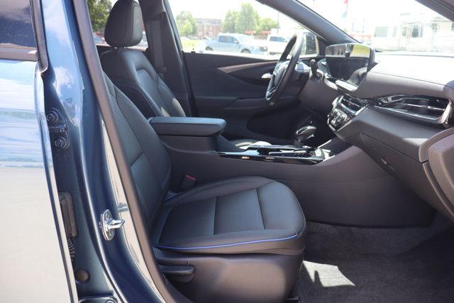 2024 Buick NV Sport Touring FWD