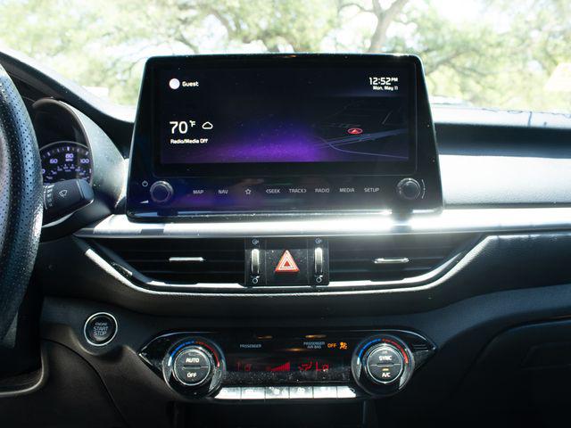 2022 Kia Forte GT-Line
