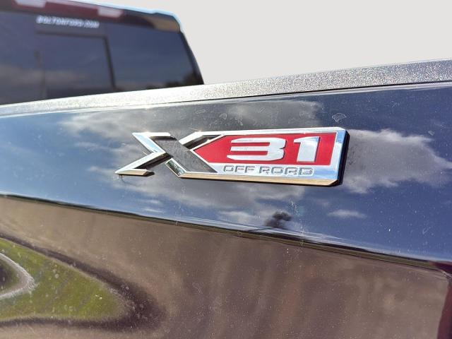 2024 GMC Sierra 1500 4WD Crew Cab Short Box Elevation with 3SB