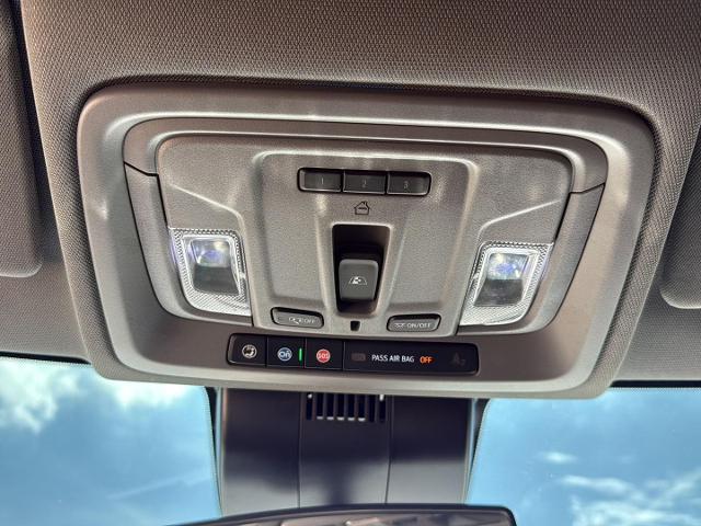 2024 GMC Sierra 1500 4WD Crew Cab Short Box Elevation with 3SB