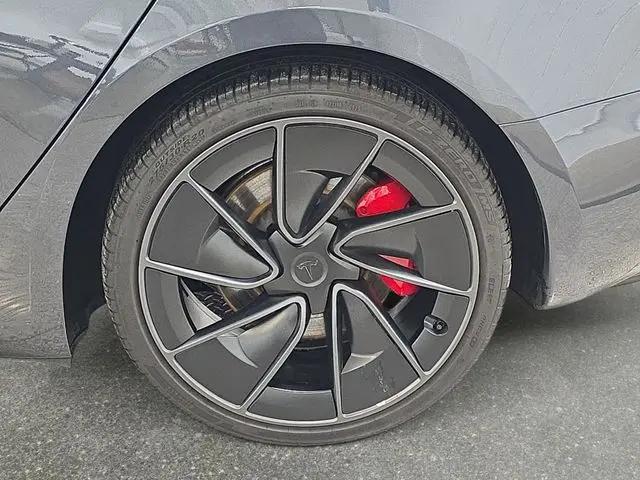 2025 Tesla Model 3 Performance All-Wheel Drive