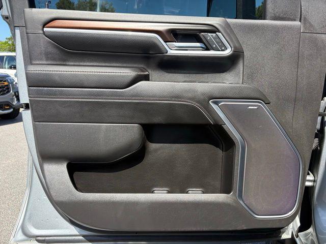 2024 GMC Sierra 2500HD 4WD Crew Cab Standard Bed Denali